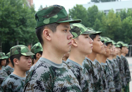 公司軍訓(xùn)
