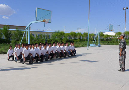 公司員工軍訓