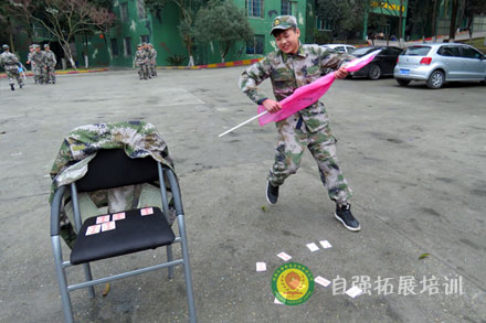 員工軍訓(xùn)3天