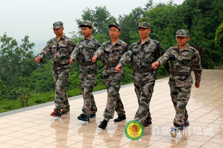 新員工軍訓(xùn)