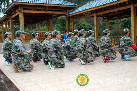 新員工軍訓(xùn)