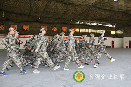 兩天一夜團(tuán)隊(duì)軍事拓展