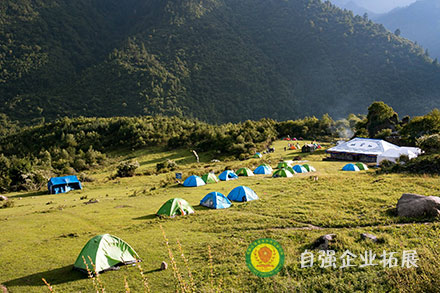 《孟屯河谷》戶外團建拓展培訓方案